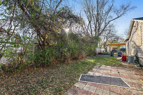 A home in Waukegan