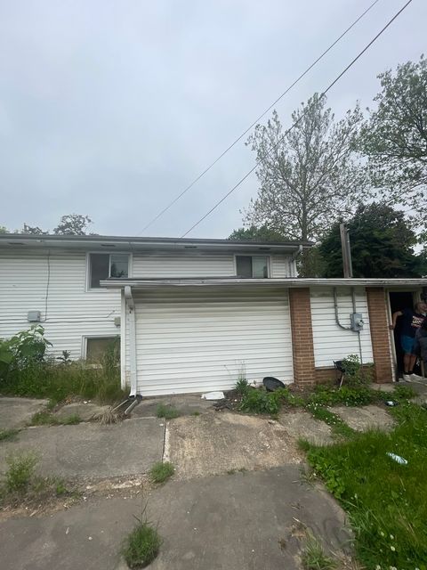 Tiny photo for 775 Greenbay Avenue, Calumet City, IL 60409 (MLS # 12410227)