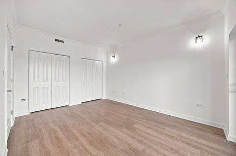 Tiny photo for 1650 Riverwoods Drive #403, Melrose Park, IL 60160 (MLS # 12717483)