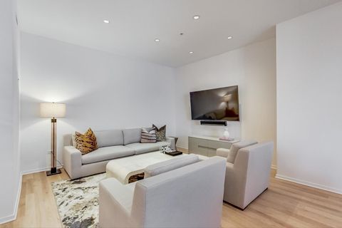 Tiny photo for 500 W Superior Street #612, Chicago, IL 60654 (MLS # 12503229)