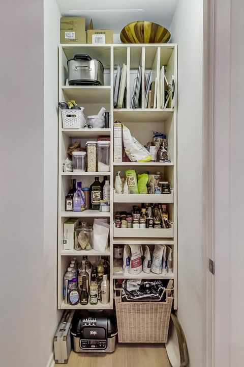 Tiny photo for 500 W Superior Street #612, Chicago, IL 60654 (MLS # 12503229)