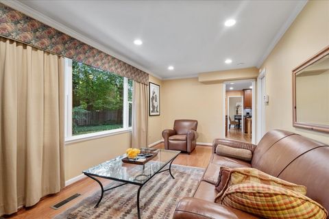 Tiny photo for 2440 Simpson Street, Evanston, IL 60201 (MLS # 12501690)