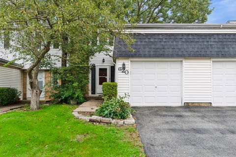 Photo of 620 Olive Place, Bolingbrook, IL 60440 (MLS # 12735126)