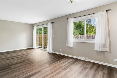 Tiny photo for 620 Olive Place, Bolingbrook, IL 60440 (MLS # 12735126)