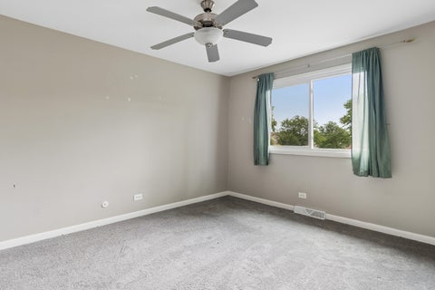 Tiny photo for 620 Olive Place, Bolingbrook, IL 60440 (MLS # 12735126)