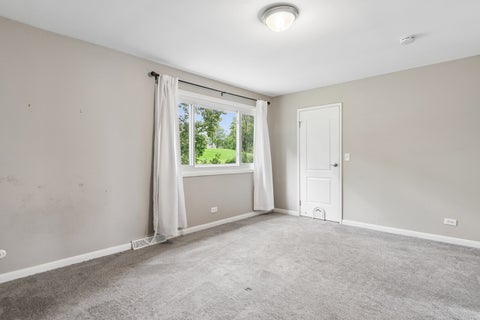 Tiny photo for 620 Olive Place, Bolingbrook, IL 60440 (MLS # 12735126)