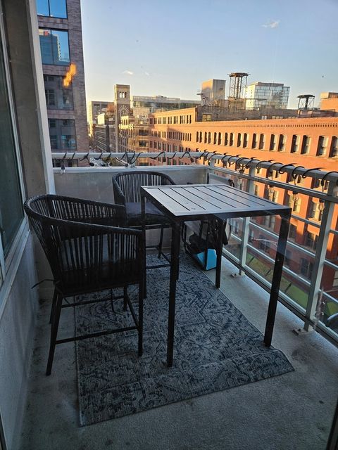 909 W Washington Boulevard 708 Chicago IL 60607