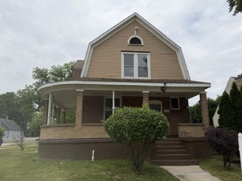 Photo of 558 N Crystal Street, Elgin, IL 60123 (MLS # 12673036)