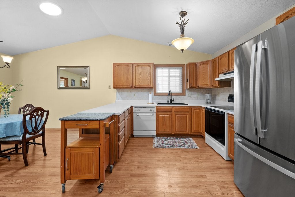 2726 Linwood Court 2726