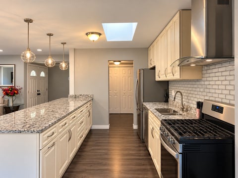 Tiny photo for 16005 Avalon Avenue, South Holland, IL 60473 (MLS # 12788221)