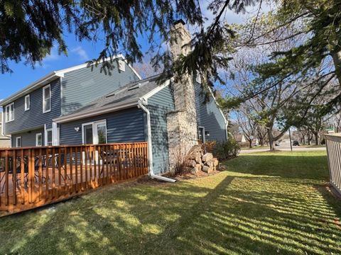 Tiny photo for 602 Highbury Lane, Geneva, IL 60134 (MLS # 12523581)