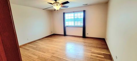 Tiny photo for 345 THORNWOOD Way #D, South Elgin, IL 60177 (MLS # 12590392)