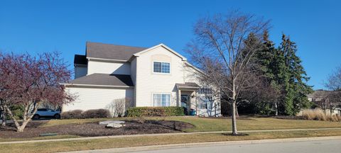 Tiny photo for 345 THORNWOOD Way #D, South Elgin, IL 60177 (MLS # 12590392)