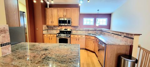 Tiny photo for 345 THORNWOOD Way #D, South Elgin, IL 60177 (MLS # 12590392)