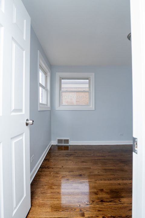 Tiny photo for 12618 S Justine Street, Calumet Park, IL 60827 (MLS # 12580033)