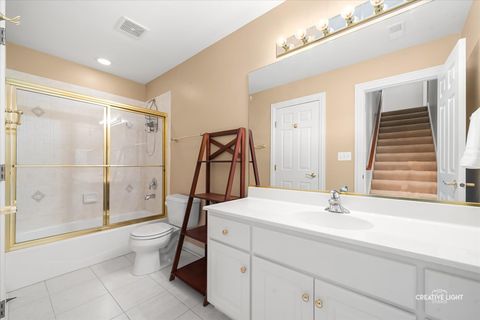 Tiny photo for 4711 Sebastian Drive, Naperville, IL 60564 (MLS # 12556664)