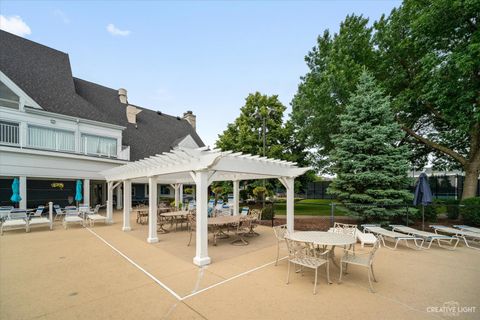 Tiny photo for 4711 Sebastian Drive, Naperville, IL 60564 (MLS # 12556664)