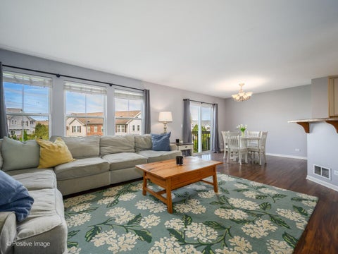 Tiny photo for 617 GRAND CANYON Circle, Crystal Lake, IL 60014 (MLS # 12796480)