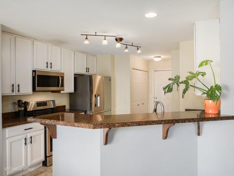 Tiny photo for 617 GRAND CANYON Circle, Crystal Lake, IL 60014 (MLS # 12796480)