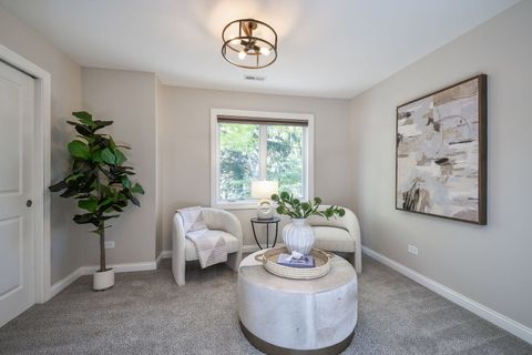 Tiny photo for 4733 ROSLYN Road, Downers Grove, IL 60515 (MLS # 12500703)