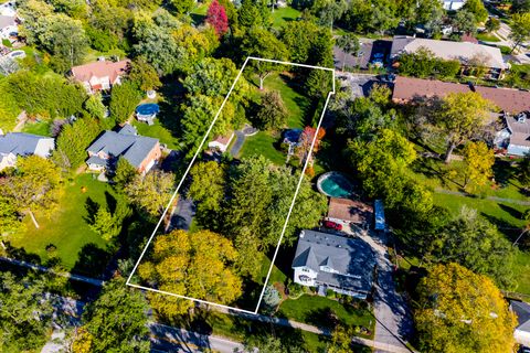 Tiny photo for 4733 ROSLYN Road, Downers Grove, IL 60515 (MLS # 12500703)