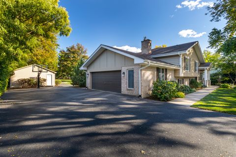 Tiny photo for 4733 ROSLYN Road, Downers Grove, IL 60515 (MLS # 12500703)