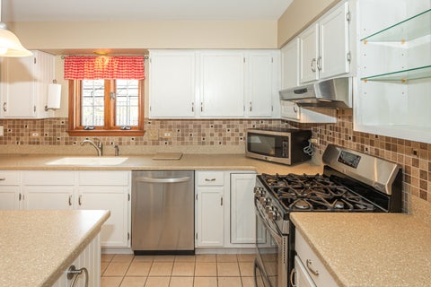Tiny photo for 1404 Halifax Drive, Mundelein, IL 60060 (MLS # 12648161)