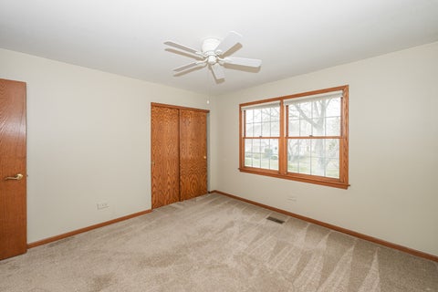 Tiny photo for 1404 Halifax Drive, Mundelein, IL 60060 (MLS # 12648161)