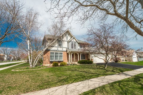 Tiny photo for 1404 Halifax Drive, Mundelein, IL 60060 (MLS # 12648161)