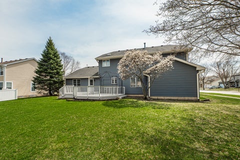 Tiny photo for 1404 Halifax Drive, Mundelein, IL 60060 (MLS # 12648161)