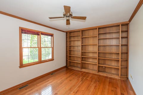 Tiny photo for 1404 Halifax Drive, Mundelein, IL 60060 (MLS # 12648161)