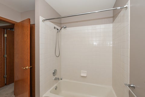 Tiny photo for 1404 Halifax Drive, Mundelein, IL 60060 (MLS # 12648161)