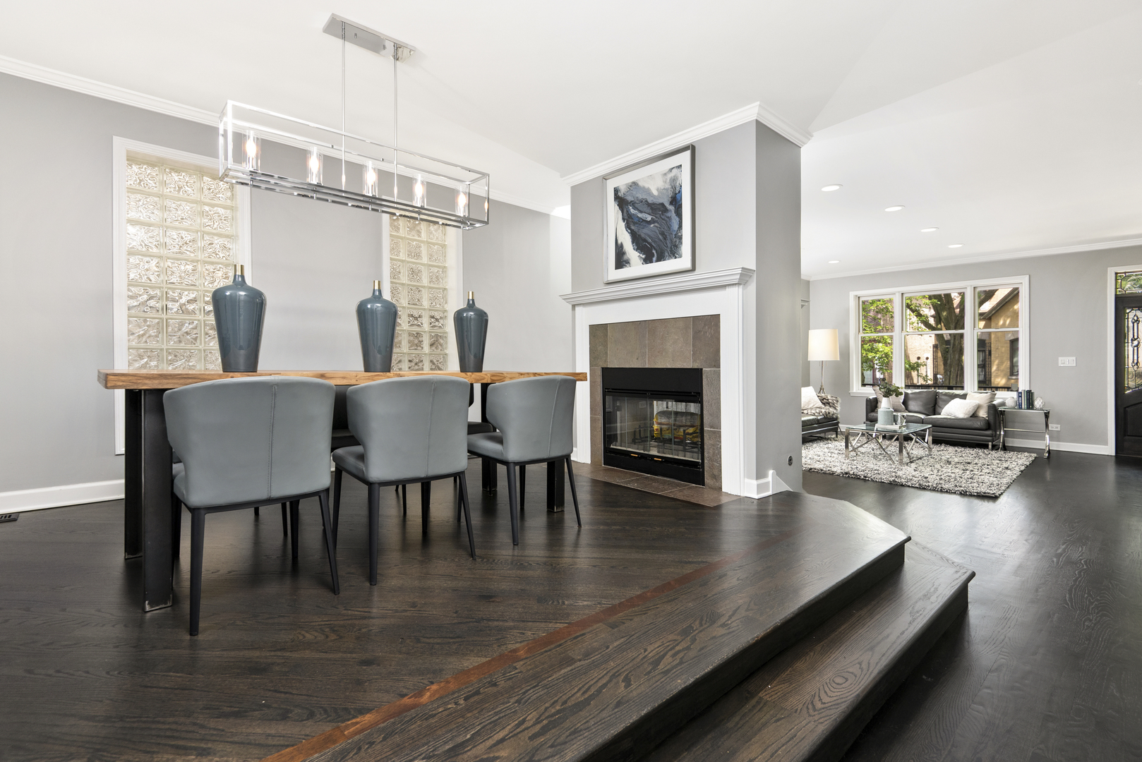 2918 N Racine Avenue