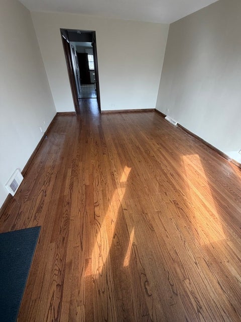 Tiny photo for 2822 W 102nd Place, Evergreen Park, IL 60805 (MLS # 12786324)