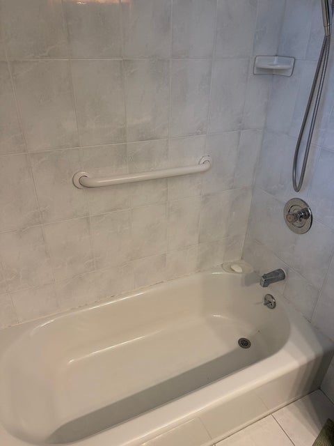 Tiny photo for 2822 W 102nd Place, Evergreen Park, IL 60805 (MLS # 12786324)