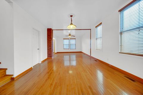 Tiny photo for 900 N Springfield Avenue, Chicago, IL 60651 (MLS # 12536621)