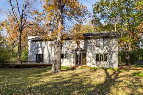 A home in Riverwoods