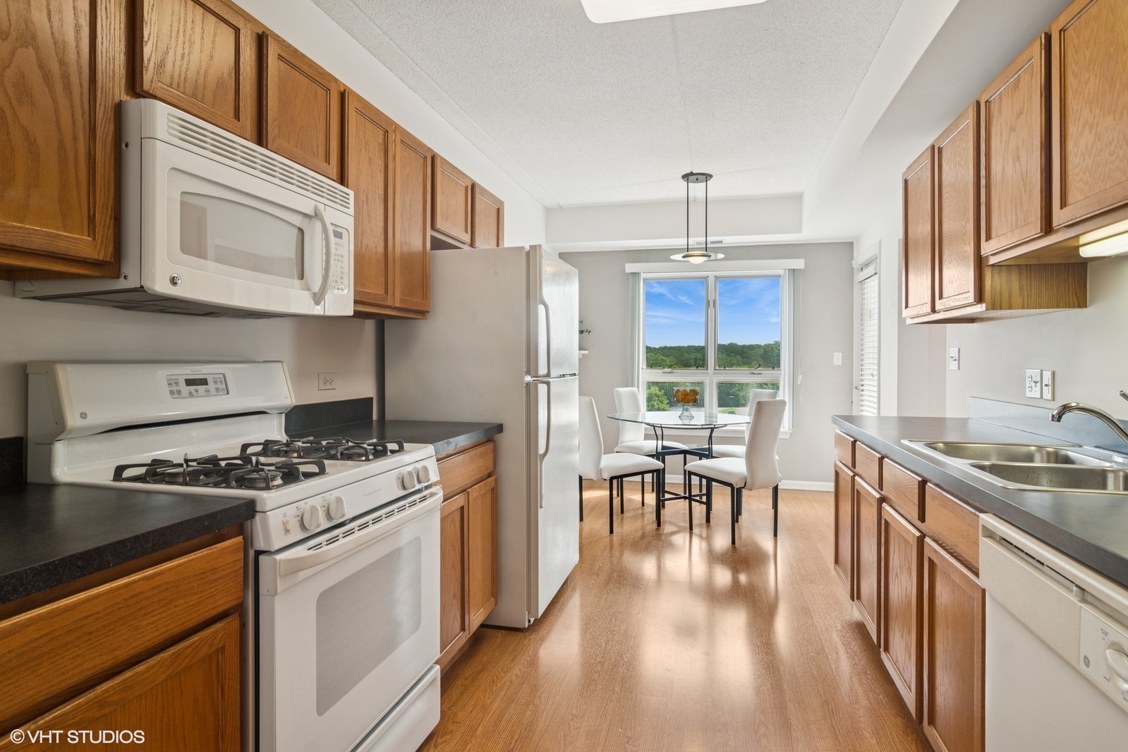 100 N Milwaukee Avenue 501