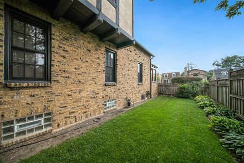 Tiny photo for 7246 N Oleander Avenue, Chicago, IL 60631 (MLS # 12610066)