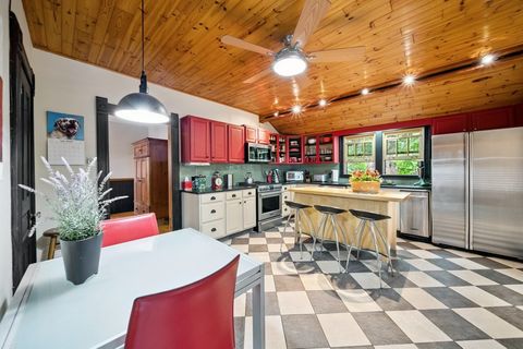 Tiny photo for 7246 N Oleander Avenue, Chicago, IL 60631 (MLS # 12610066)