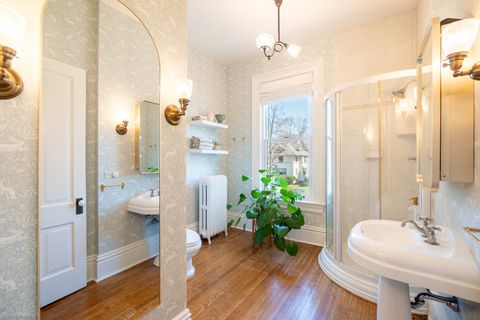 Tiny photo for 511 N GROVE Avenue, Oak Park, IL 60302 (MLS # 12607518)