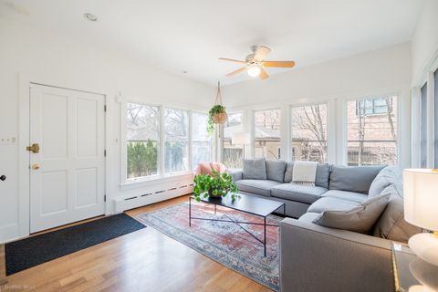 Tiny photo for 511 N GROVE Avenue, Oak Park, IL 60302 (MLS # 12607518)