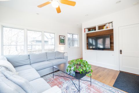 Tiny photo for 511 N GROVE Avenue, Oak Park, IL 60302 (MLS # 12607518)