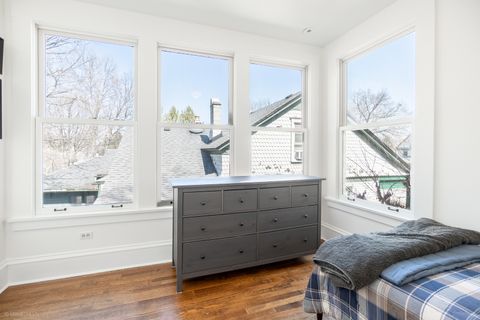 Tiny photo for 511 N GROVE Avenue, Oak Park, IL 60302 (MLS # 12607518)