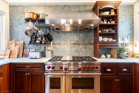 Tiny photo for 511 N GROVE Avenue, Oak Park, IL 60302 (MLS # 12607518)