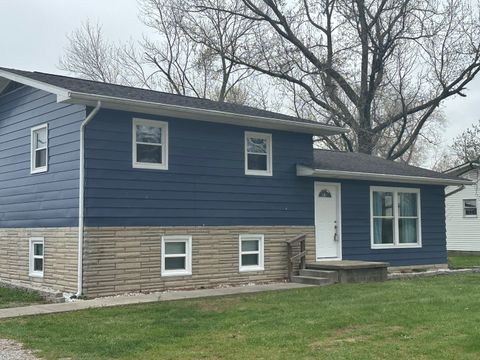 Tiny photo for 12945 Bowling Alley Road, Benton, IL 62812 (MLS # 12603494)
