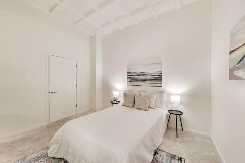 Tiny photo for 1307 S WABASH Avenue #312, Chicago, IL 60605 (MLS # 12499399)