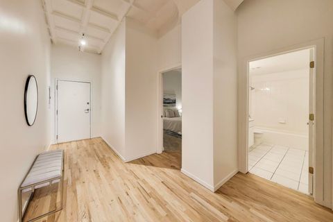 Tiny photo for 1307 S WABASH Avenue #312, Chicago, IL 60605 (MLS # 12499399)