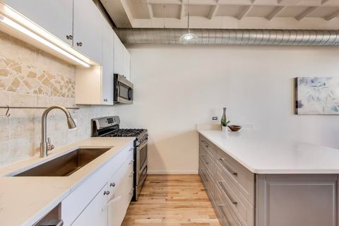 Tiny photo for 1307 S WABASH Avenue #312, Chicago, IL 60605 (MLS # 12499399)