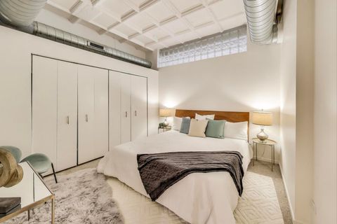 Tiny photo for 1307 S WABASH Avenue #312, Chicago, IL 60605 (MLS # 12499399)